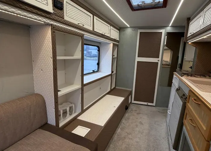 Parina Appartement *